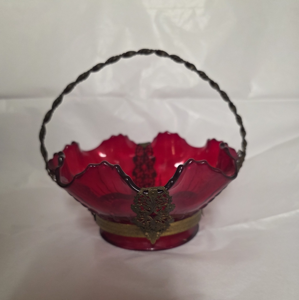 New Martinsville Vintage Radinace Red Glass Bridal Basket with Ormolu Mount.